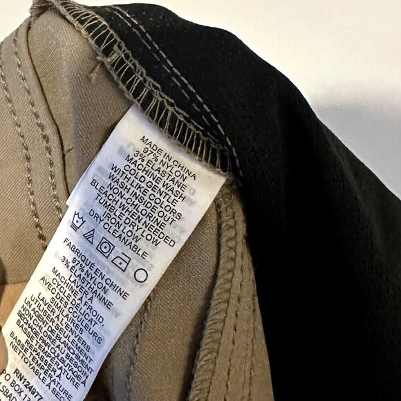 NWT Prana Halle Pant - Short Inseam in Dark Khaki - Size 10 - Picture 5 of 12